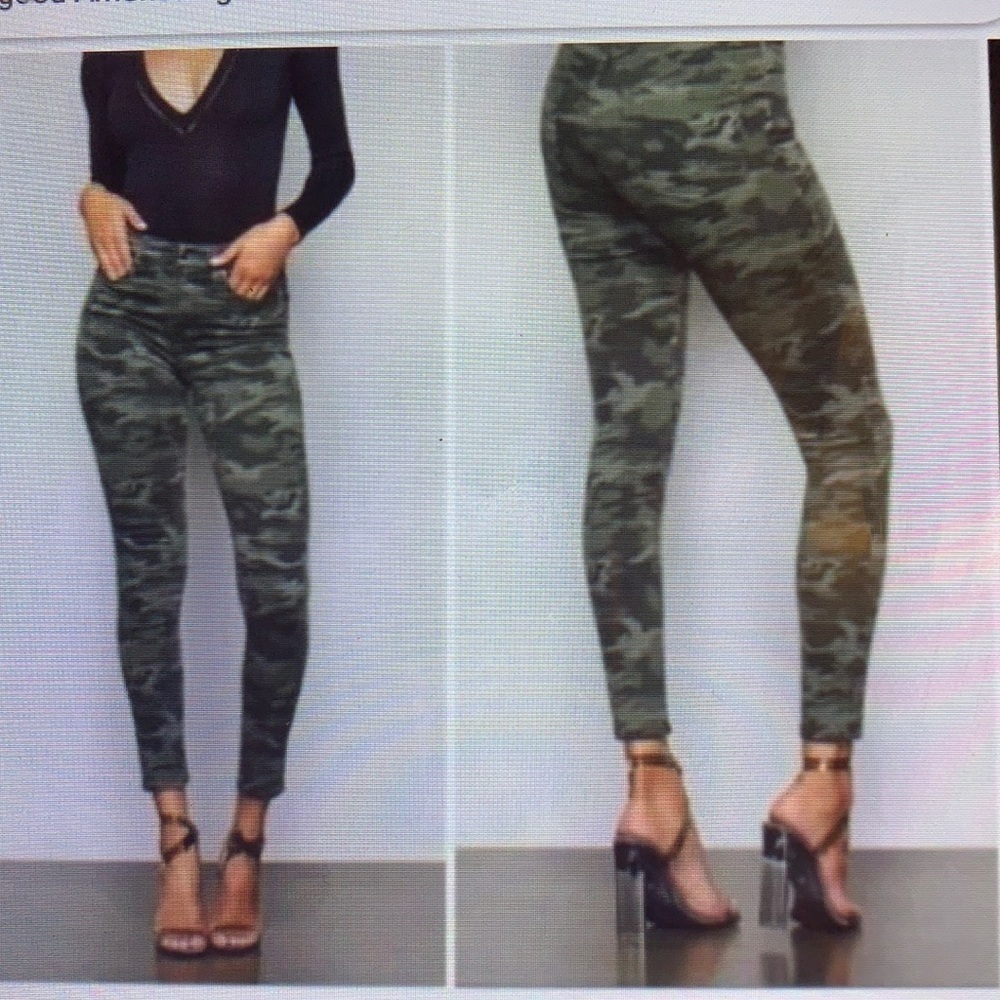 Good American Good Legs Camo Jeans 25